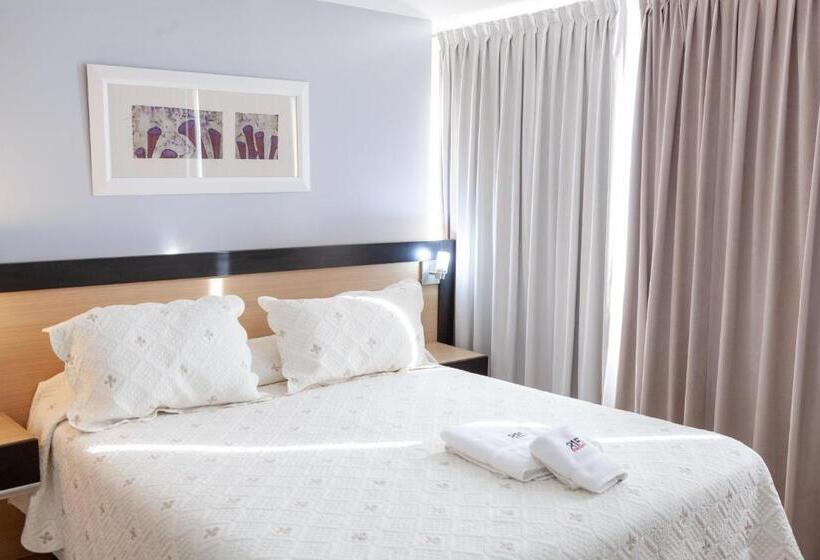 Apart Hotel Rivadavia 815