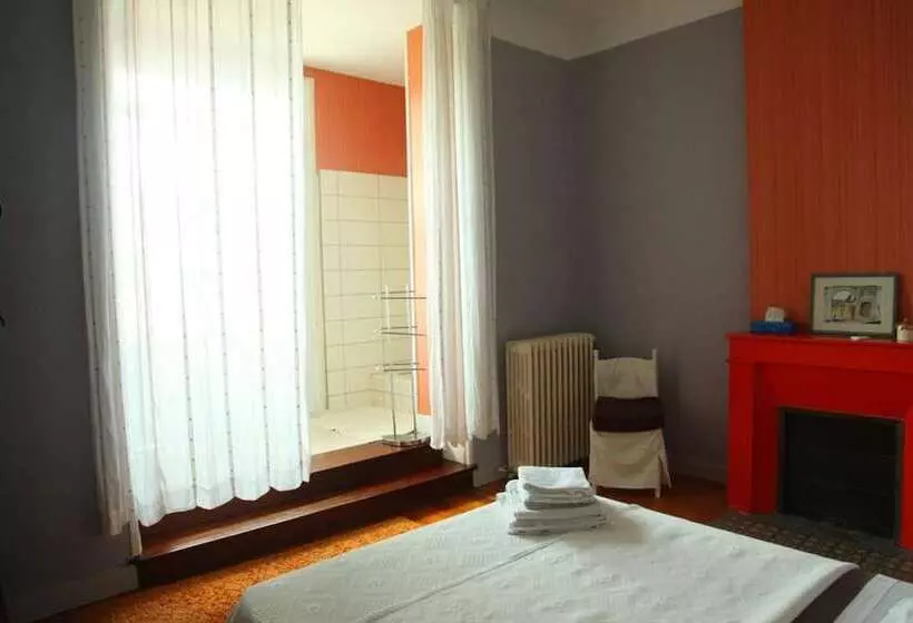 Aamiaismajoitus (B&B) La Chambre D'hotes Du Parc