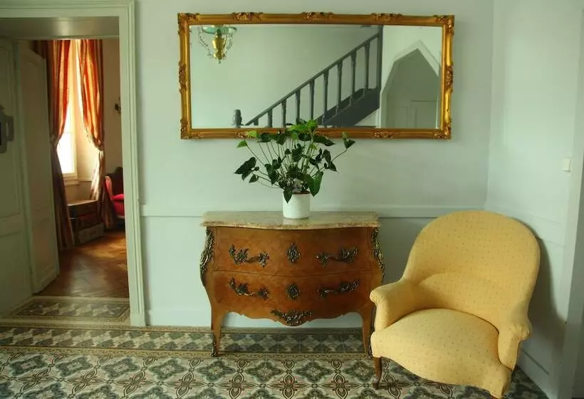 Aamiaismajoitus (B&B) La Chambre D'hotes Du Parc