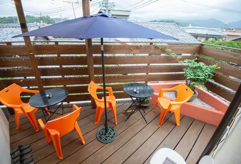 Majatalo Guesthouse Takao   Hostel