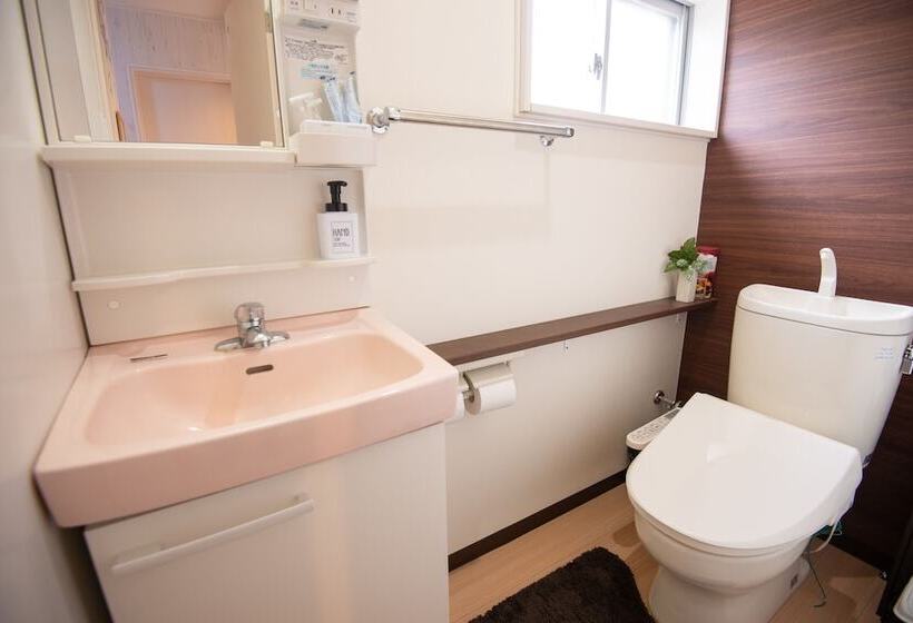 پانسیون Guesthouse Takao Hostel