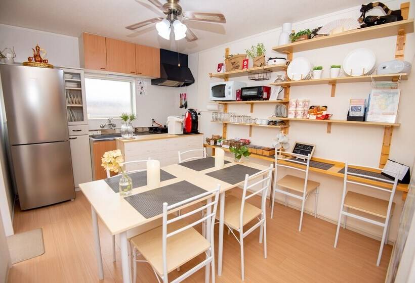 پانسیون Guesthouse Takao Hostel