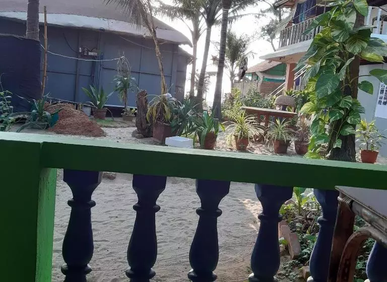 Pension Monsoon