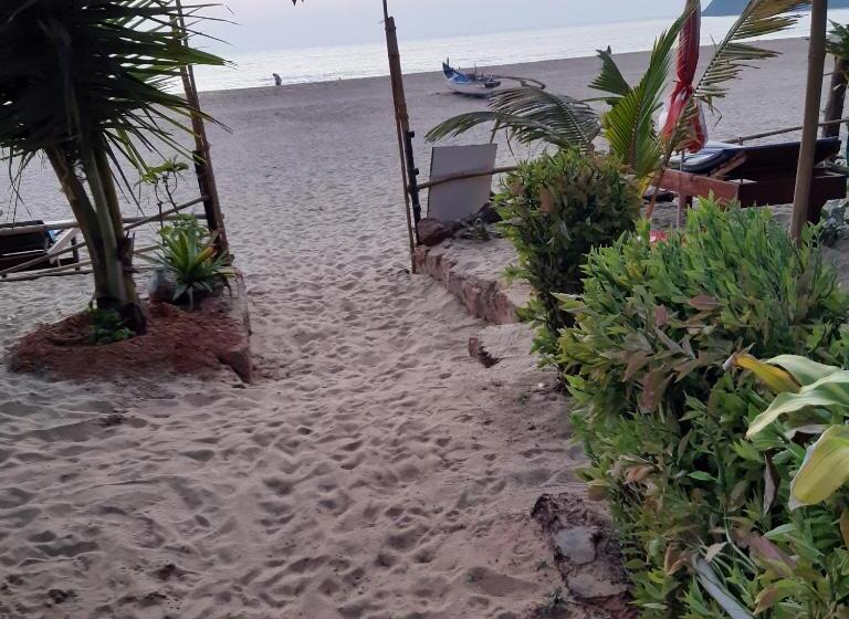 بنسيون Monsoon