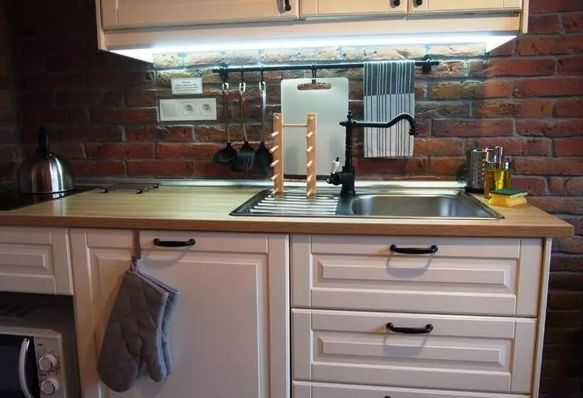 Majatalo Penzion V Peřině