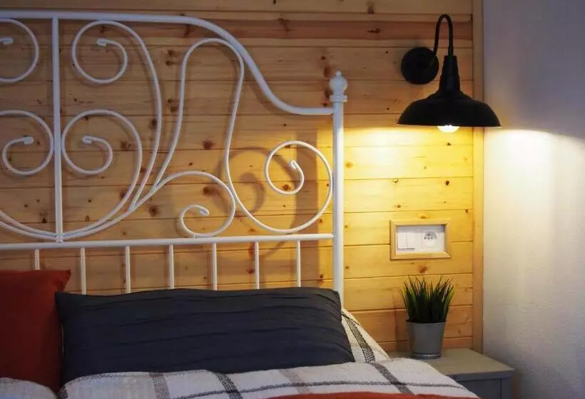 Majatalo Penzion V Peřině