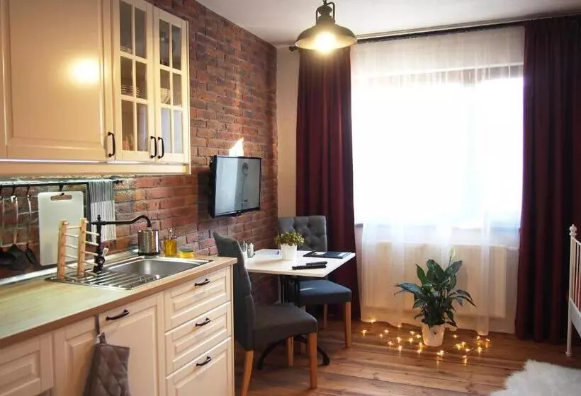 Majatalo Penzion V Peřině