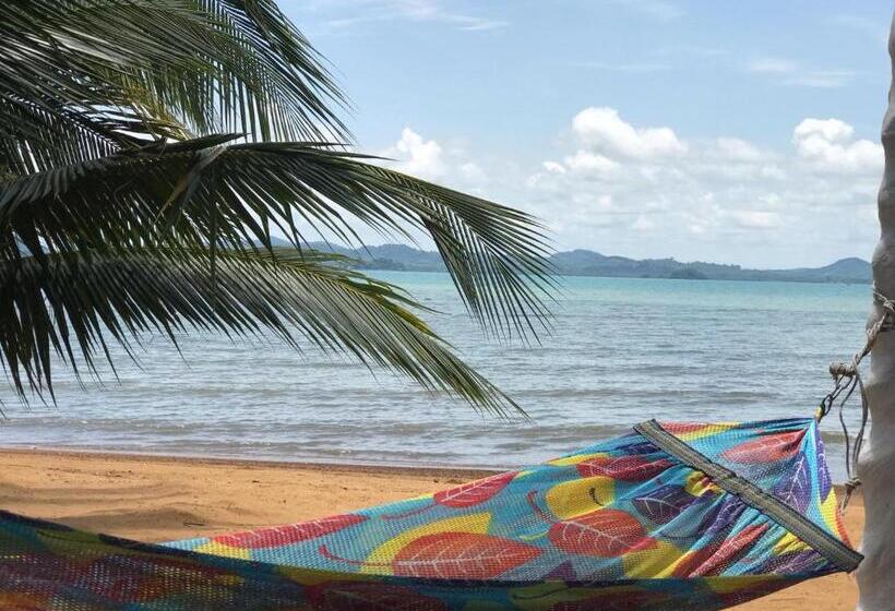 Sunrise Beach Resort