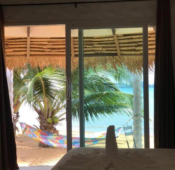 Sunrise Beach Resort