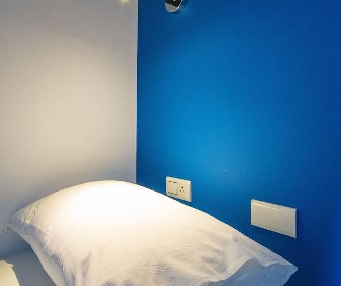 هاستل Central Woods