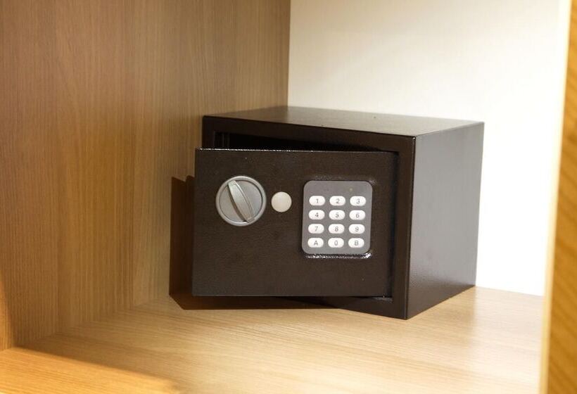 هتل Boomerang Boutique