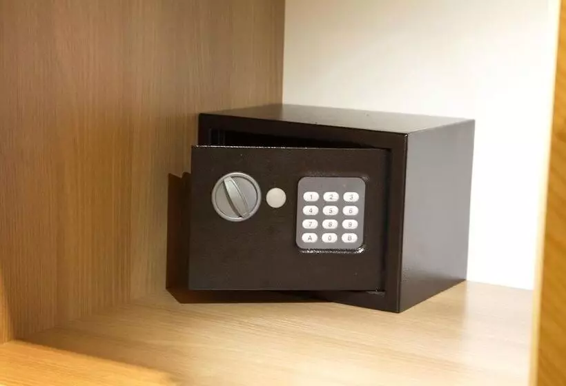 هتل Boomerang Boutique