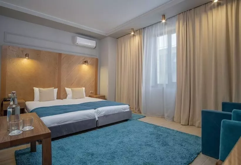 هتل Boomerang Boutique