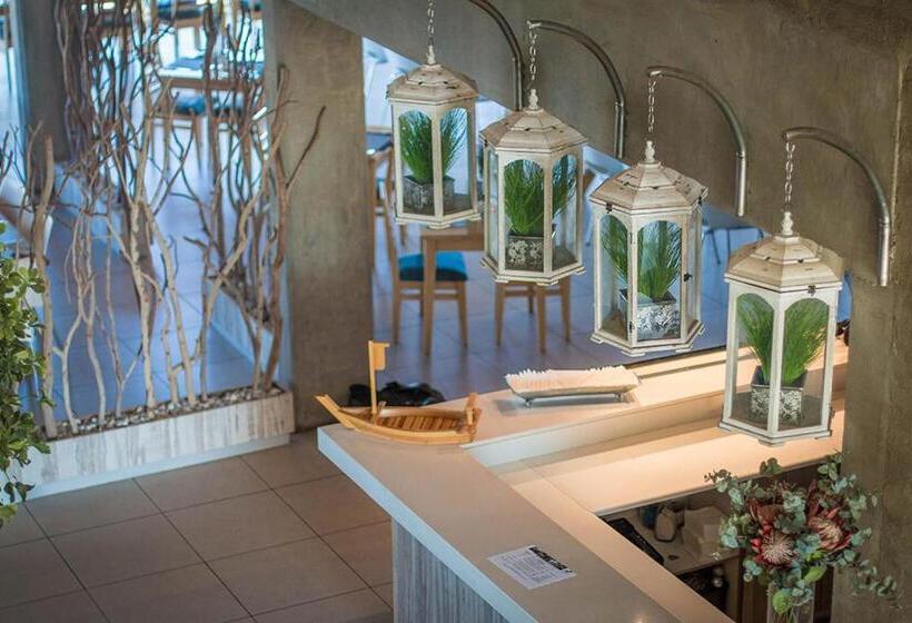 ペンション Broadwater River Estate