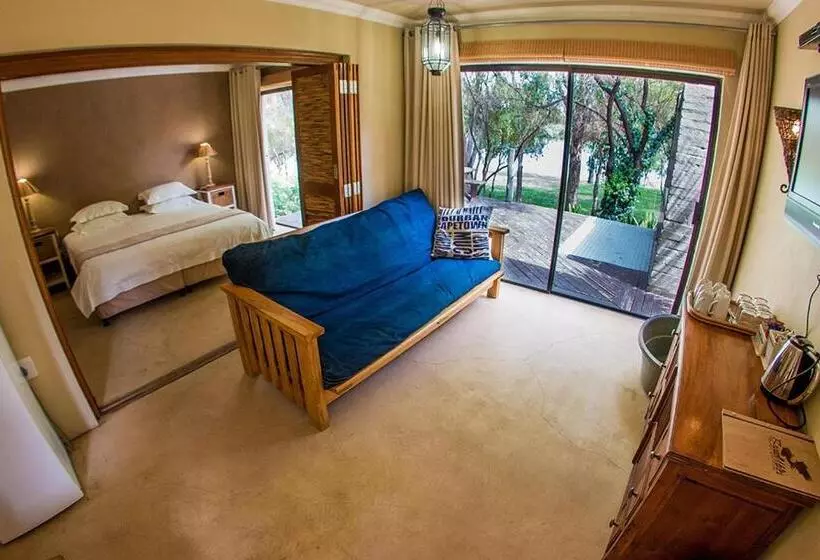 Majatalo Broadwater River Estate