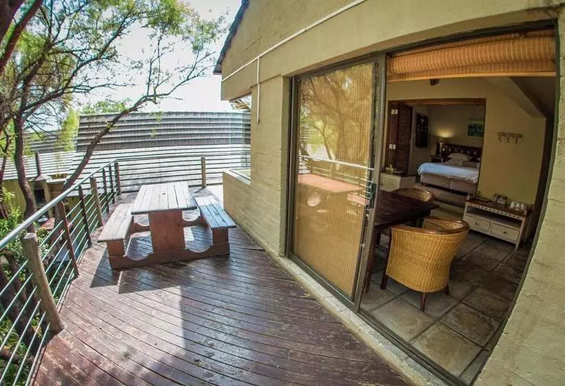 Majatalo Broadwater River Estate