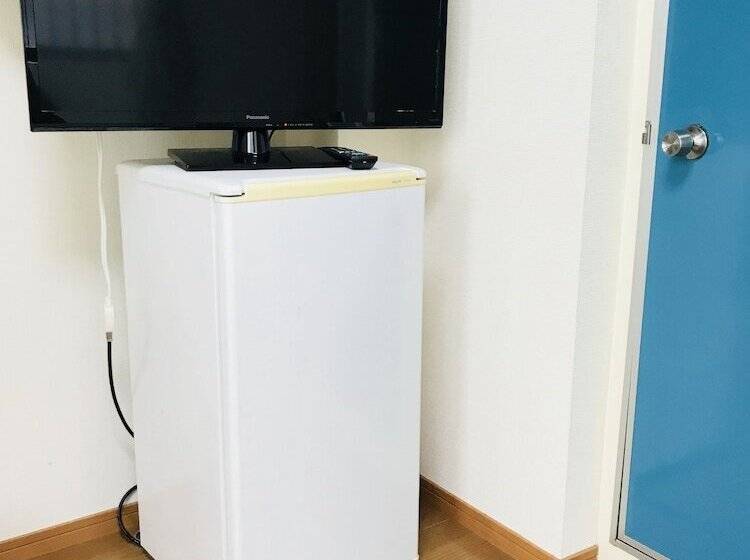 ペンション One Hostel Himeji