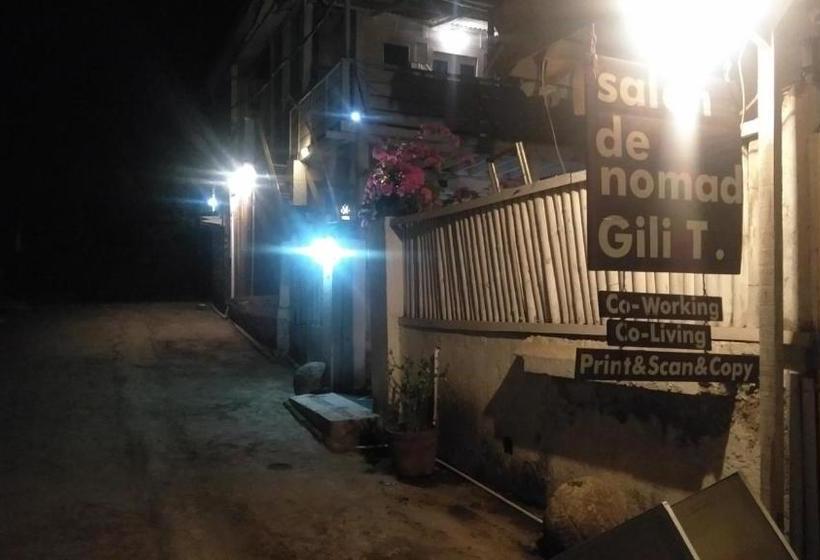 צימר Salon De Nomad Gili T