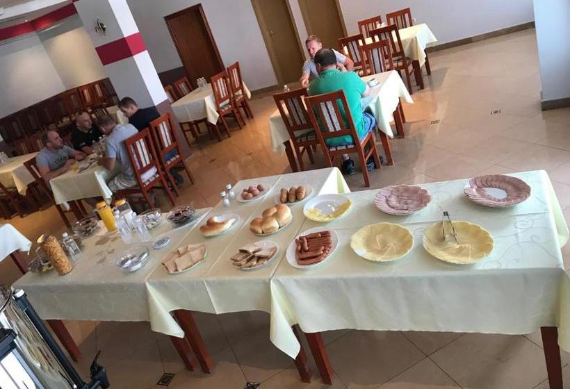 پانسیون Villa Suzana