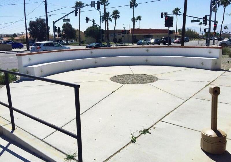 فندق Europa Inn & Suites