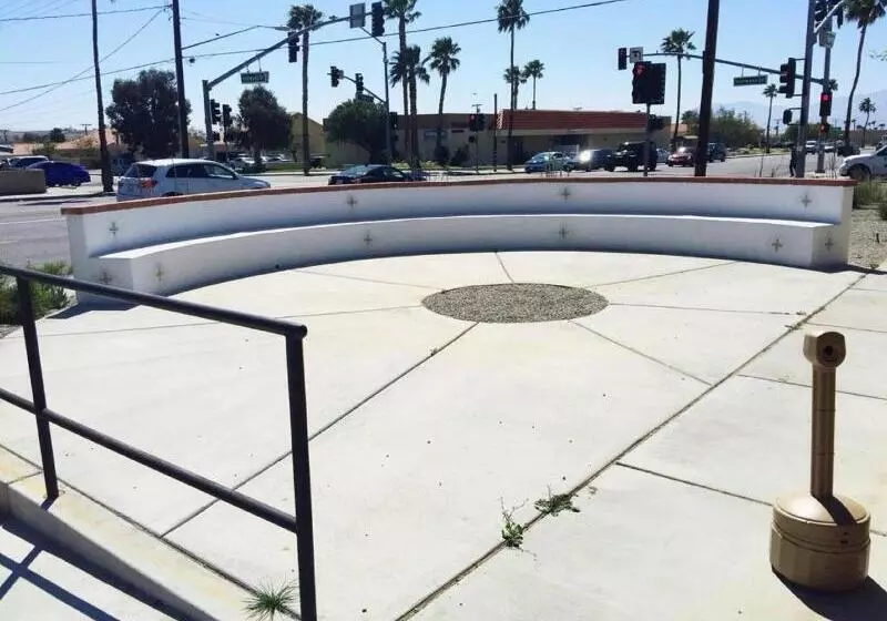 Hotelli Europa Inn & Suites