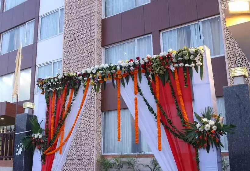 ホテル The Ravindram