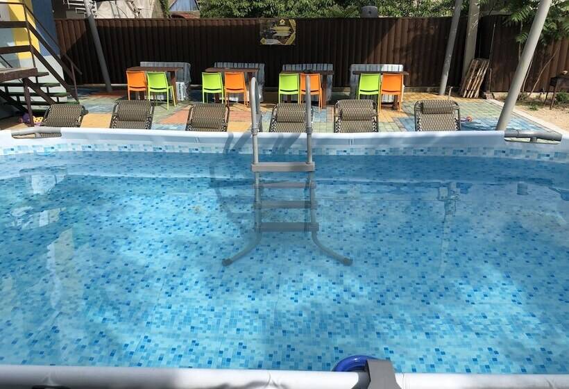 פנסיון Element