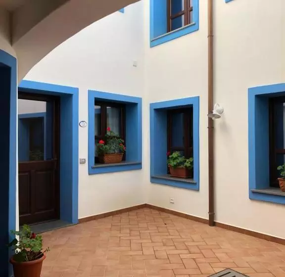 Hotelli Ghivine Albergo Diffuso