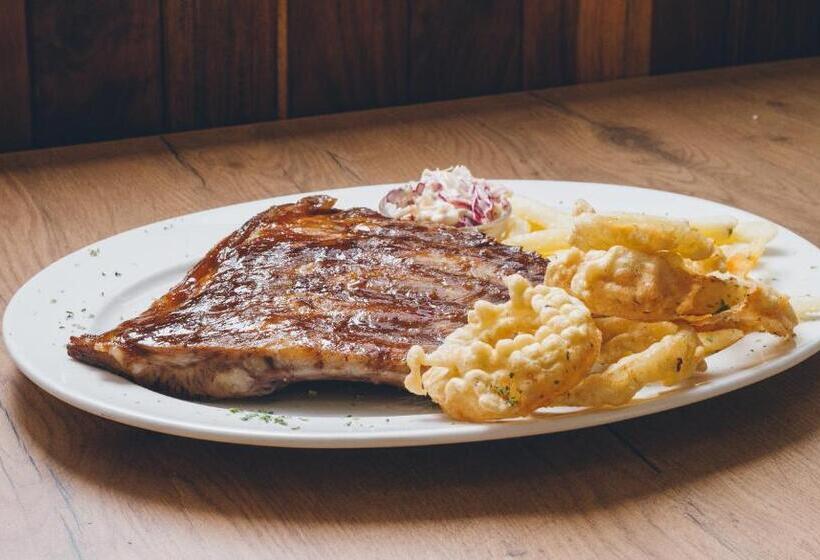 Пансион Herms Restaurant & Boutique