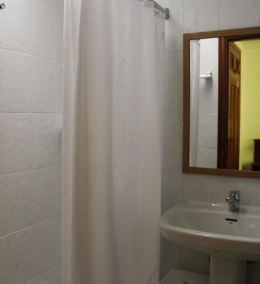 پانسیون Hostal Las Dunas