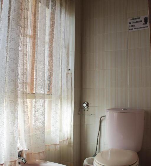 پانسیون Hostal Las Dunas