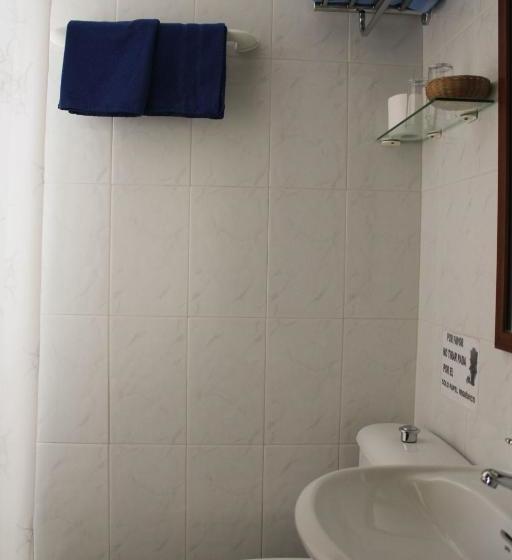 پانسیون Hostal Las Dunas