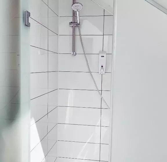 پانسیون Lina Rooms Hostel