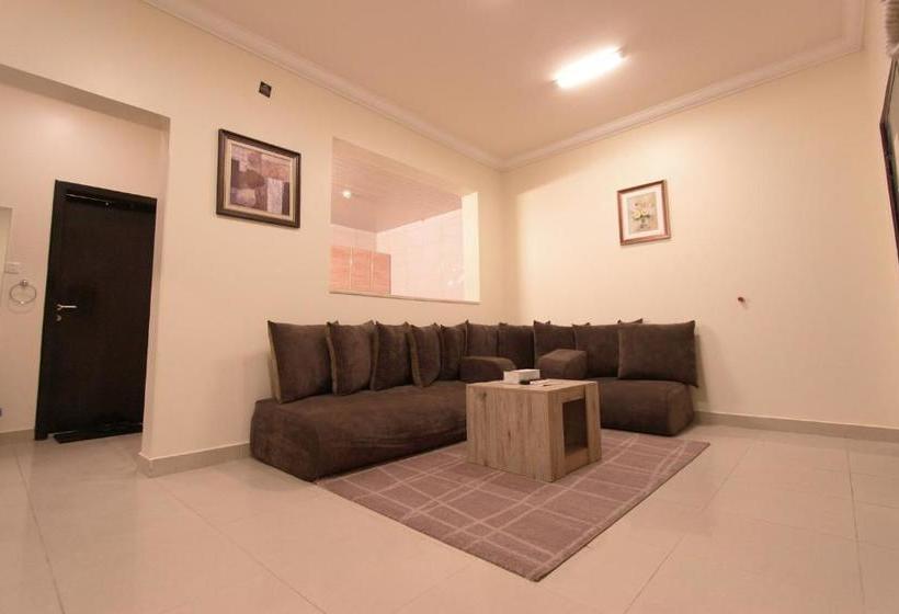 Al Qaswaa Furnished Apartements
