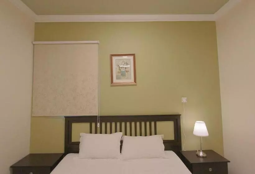 Al Qaswaa Furnished Apartements