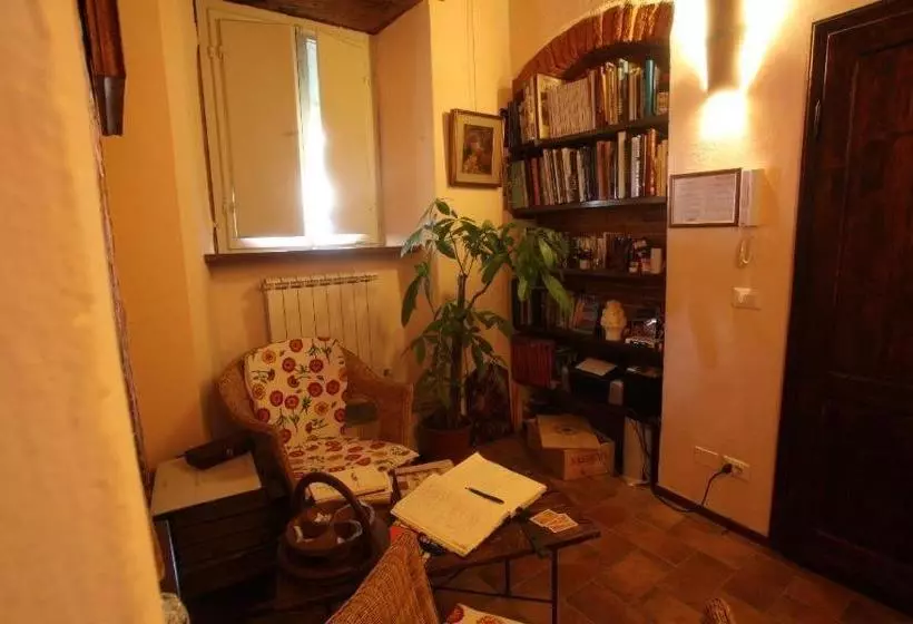 Aamiaismajoitus (B&B) Affittacamere La Loggia