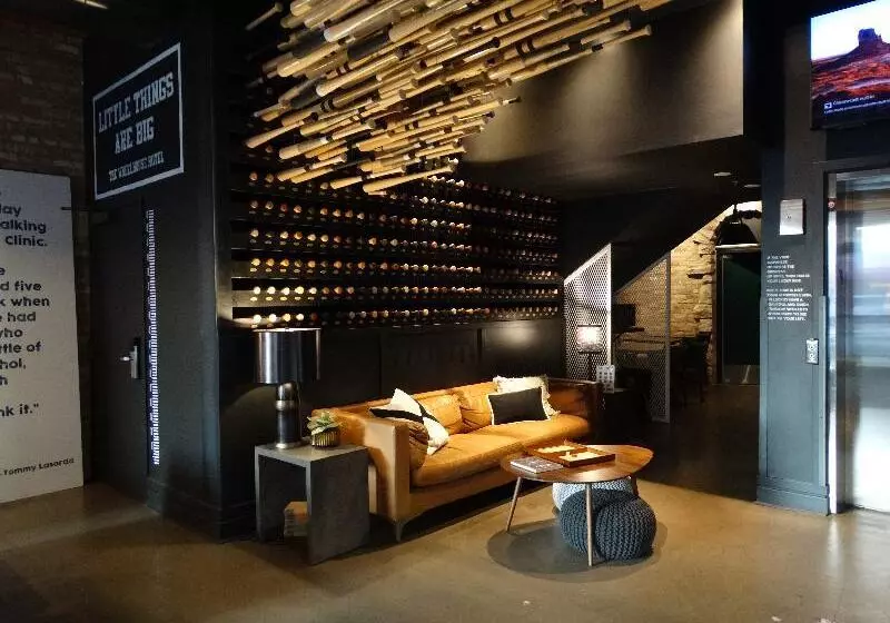 The Chicago Hotel Collection Wrigleyville