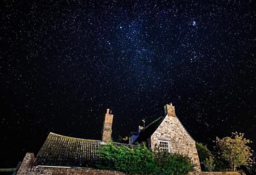 Bed and Breakfast Silbury House