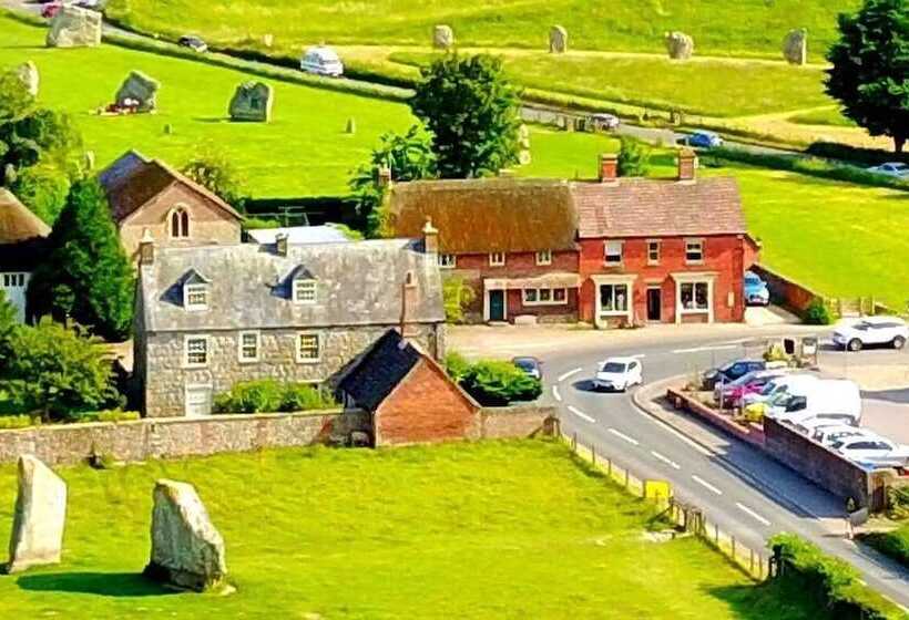 Bed and Breakfast Silbury House