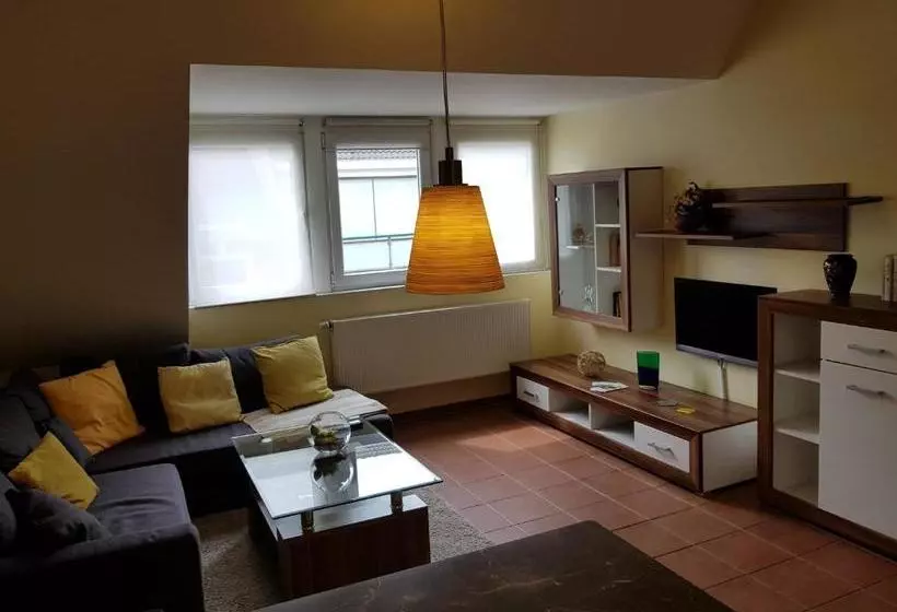 Hotelli Saint Denis Krefeld City