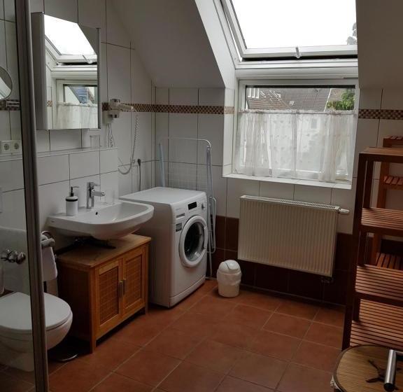 Отель Saint Denis Krefeld City