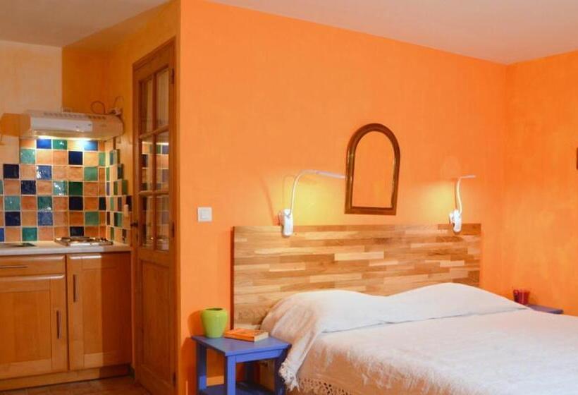 Пансион La Tuilière En Luberon