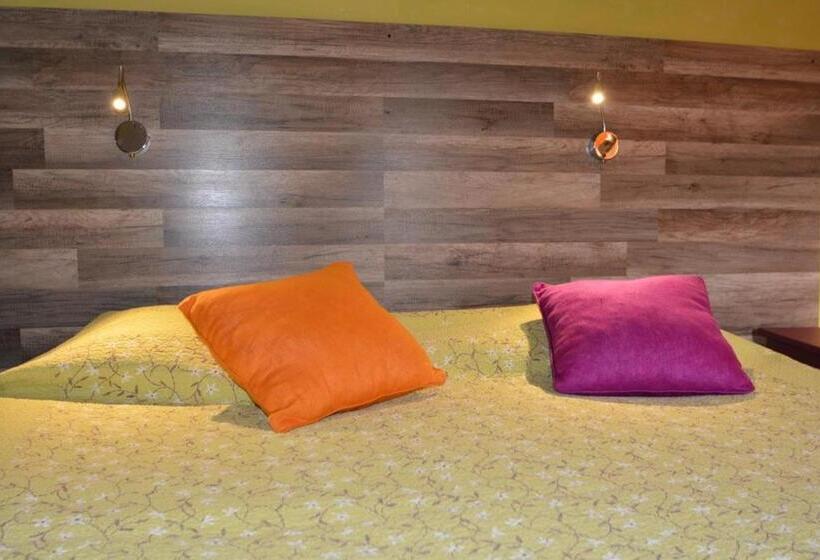 Пансион La Tuilière En Luberon