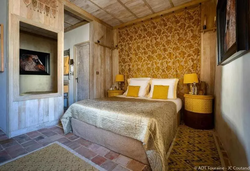 Aamiaismajoitus (B&B) Hôtel Du Château Du Rivau