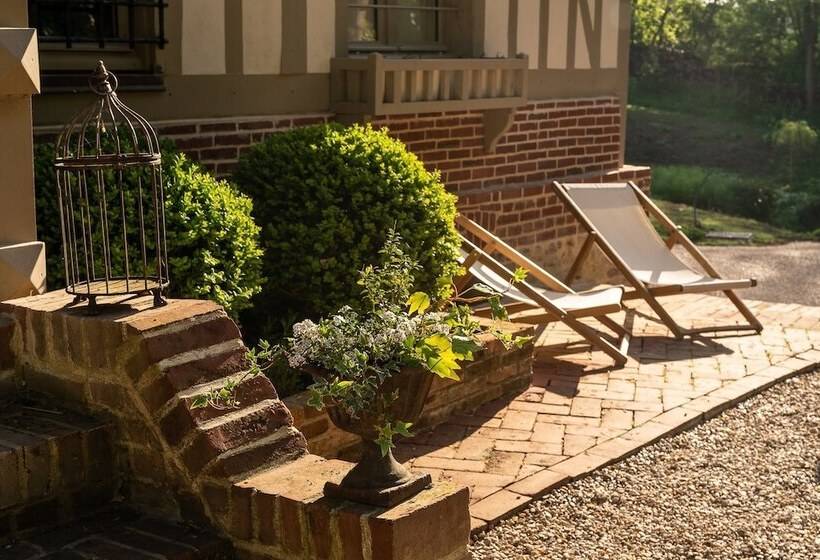 민박 New Cottage & Spa De Nage Guesthouse