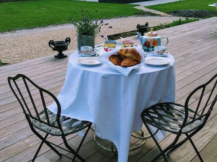 민박 New Cottage & Spa De Nage Guesthouse