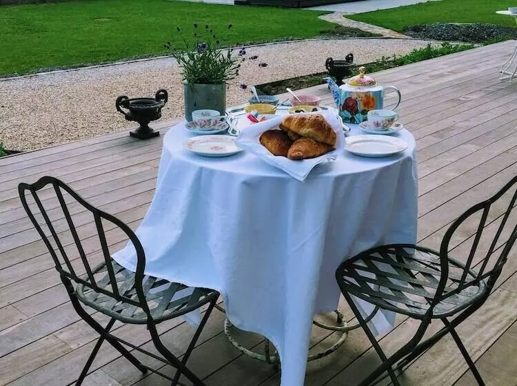 ベッドアンドブレックファースト New Cottage & Spa De Nage Guesthouse