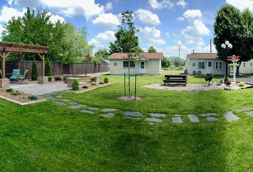 Мотель Pleasant Valley Resort