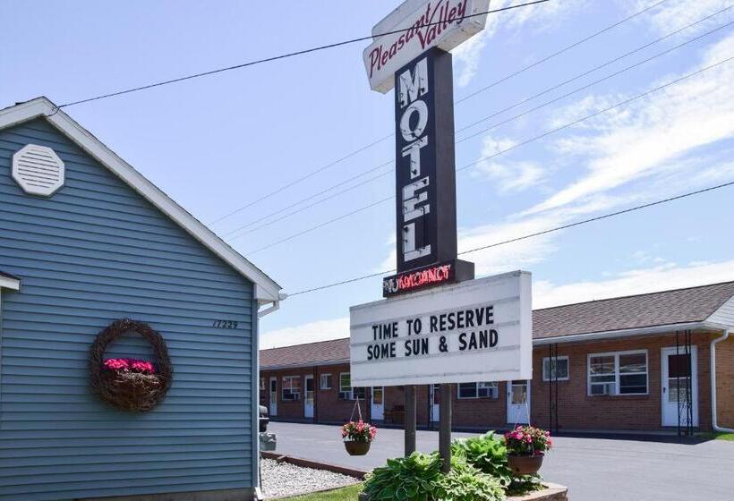 Мотель Pleasant Valley Resort