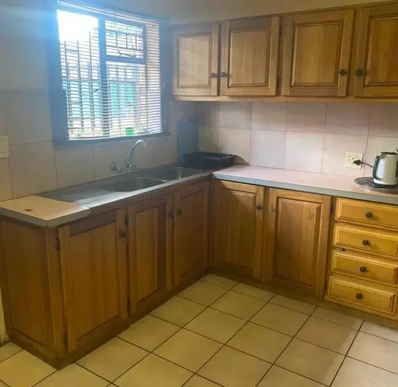 Majatalo A Pousada Guesthouse